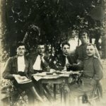 Jānis Fārts kopā ar Kijevas 2.praporščiku skolas audzēkņiem 1915.gadā
