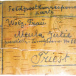 Lettera su corteccia di albero